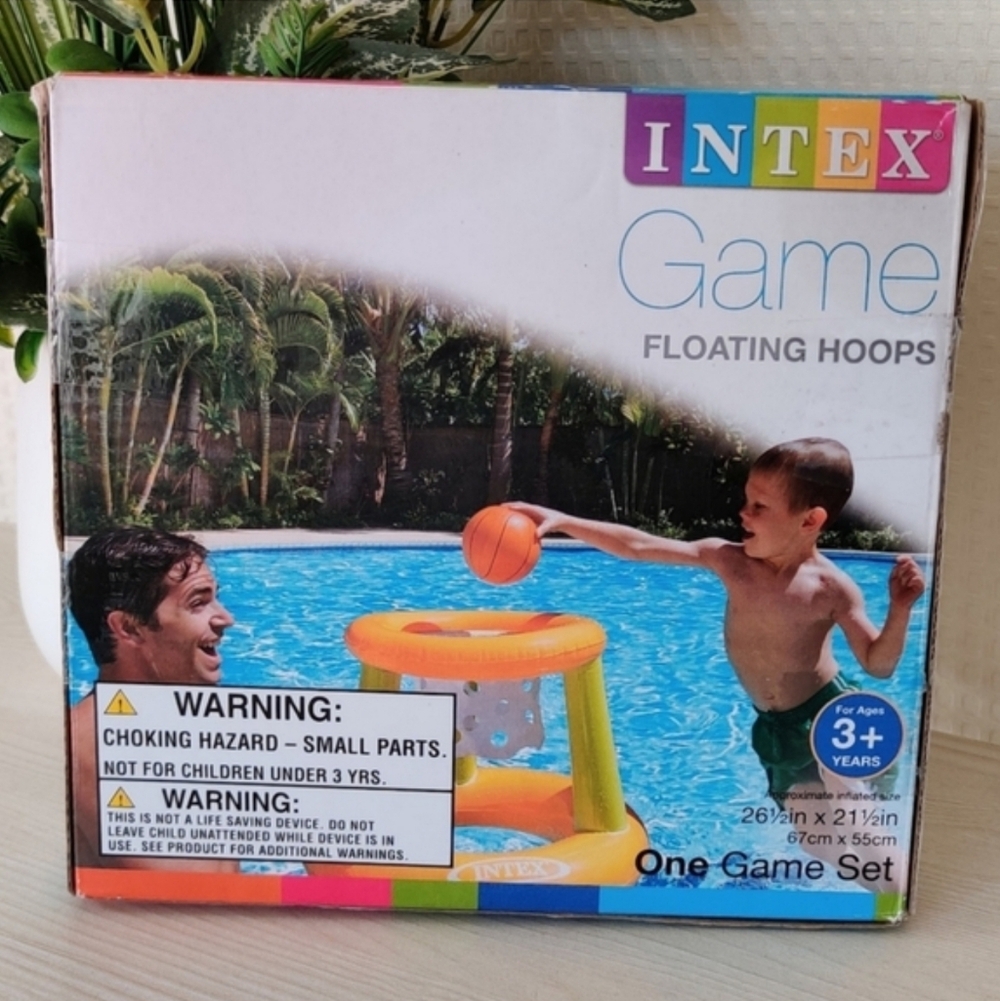 Intex Game Floating Hoop Game Set - Picture 3 of 6